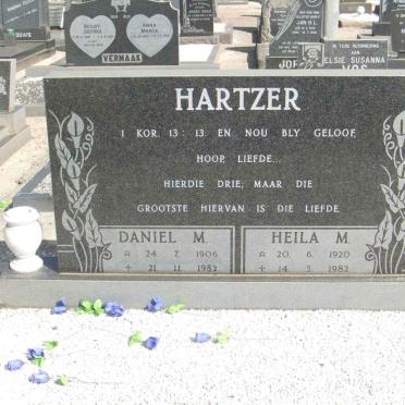 HARTZER Daniel M. 1906-1982 &amp; Heila M. 1920-1982