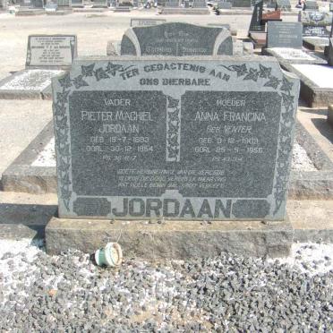 JORDAAN Pieter Machiel 18?3-1954 &amp; Anna Francina VENTER 1903-1956