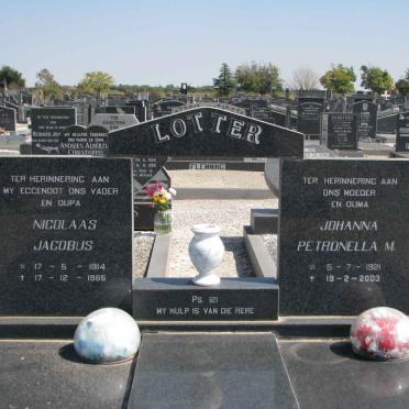 LOTTER Nicolaas Jacobus 1914-1985 &amp; Johanna Petronella M. 1921-2003