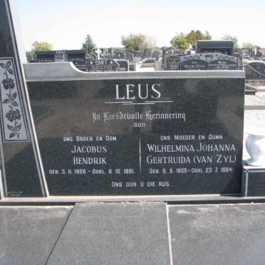 LEUS Jacobus Hendrik 1926-1991 &amp; Wilhelmina Johanna Gertruida VAN ZYL 1905-1984