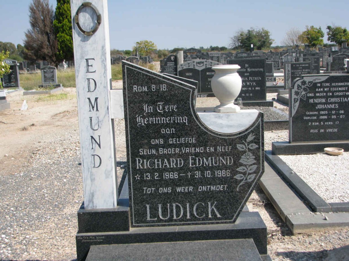 LUDICK Richard Edmund 1966-1986