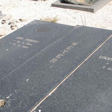 MEYER Jan Hubert 1894-1982 &amp; Louisa Catharina 1908-1998