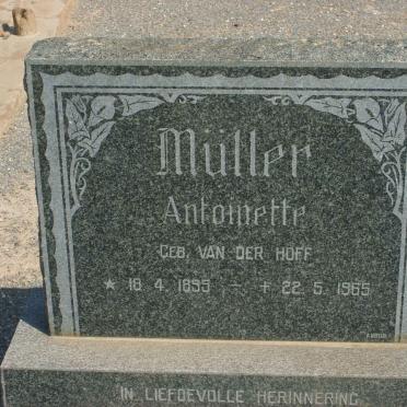 MÜLLER Antoinette nee VAN DER HOFF 1895-1965