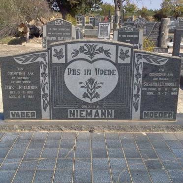 NIEMANN Izak Johannes 1875-1961 &amp; Susanna Hendrina FOURIE 1883-1966