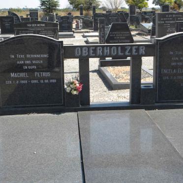 OBERHOLZER Machiel Petrus 1909-1999 &amp; Engela Elizabeth Anna 1903-1980