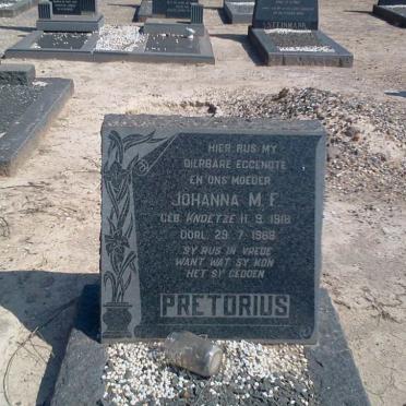PRETORIUS Johanna M.F. nee KNOETZE 1918-1968