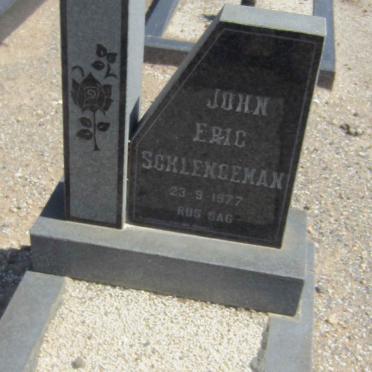 SCHLENGEMAN John Eric -1977
