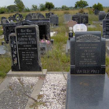 WALT Catharina Maria Magdalena, v.d. nee DE BRUYN 1906-1945 :: VAN DER WALT Pieter 1937-1987