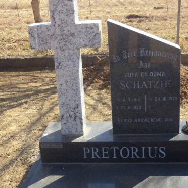 PRETORIUS Schatzie 1918-1999 &amp; ? 1923-