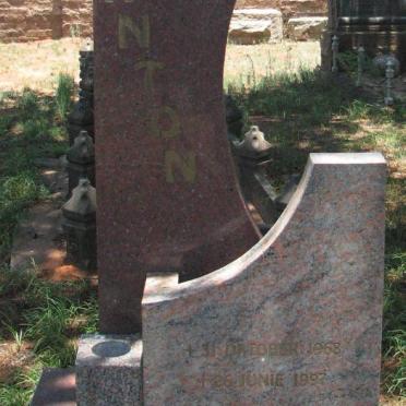 ROODE Anton 1968-1997