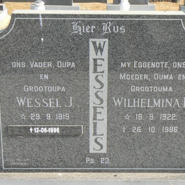 WESSELS Wessel J. 1919-1996 &amp; Wilhelmina E. 1922-1986