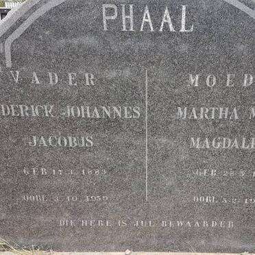 PHAAL Frederick Johannes Jacobus 1883-19?9 &amp; Martha Maria Magdalena 1893-1957