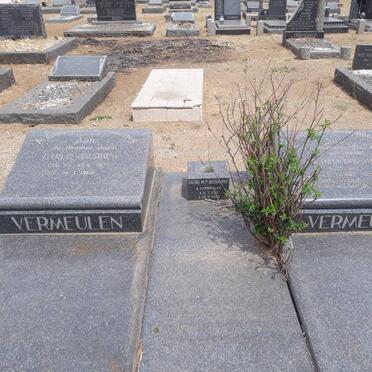 VERMEULEN Sarel Jacobus 1876-1958 &amp; Catherina Dorothea NEL 1877-1956 :: BOTHA Rachel M.P. nee VERMEULEN 1912-1981