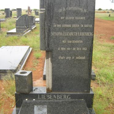 LIEBENBERG Susanna Elizabeth nee VAN DEVENTER 1911 - 1953