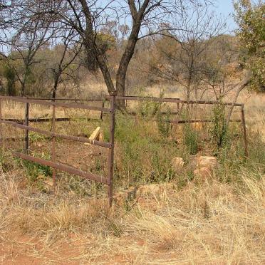 1. Overview  of  Koedoesfontein farm cemetery - Potchefstroom