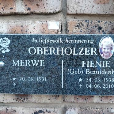 OBERHOLZER Merwe 1931- &amp; Fienie BEZUIDENHOUT 1938-2010