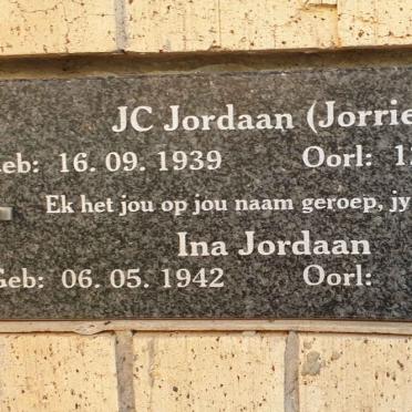JORDAAN J.C. 1939-2015 &amp; Ina 1942-