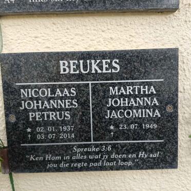 BEUKES Nicolaas Johannes Petrus 1937-2014 & Martha Johanna Jacomina 1949- 
