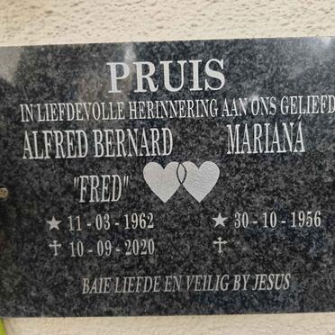 PRUIS Alfred Bernard 1962-2020 & Mariana 1956- 