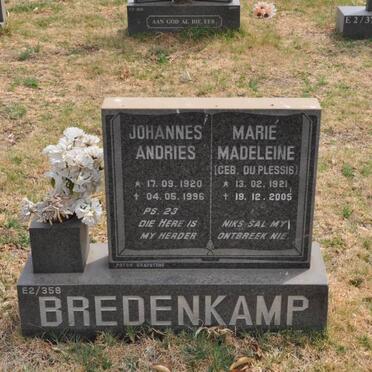 BREDENKAMP Johannes Andries 1920-1996 &amp; Marié Madeleine DU PLESSIS 1921-2005
