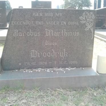 BROODRYK Jacobus Marthinus 1928-1985 &amp; Mary Magdalena DELL 1930-1991