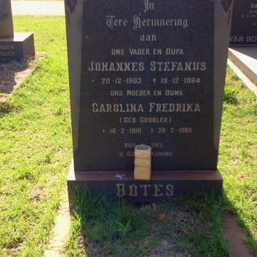 BOTES Johannes Stefanus 1903-1964 &amp; Carolina Fredrika GROBLER 1910-1989