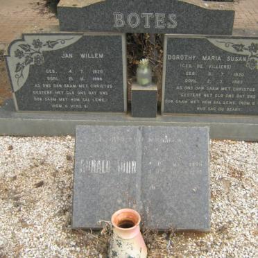 BOTES Jan Willem 1920-1999 &amp; Dorothy Maria Susan DE VILLIERS 1920-1983 :: BOTES Donald ??