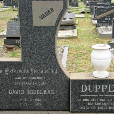 DUPPER David Nicolaas 1912-1978