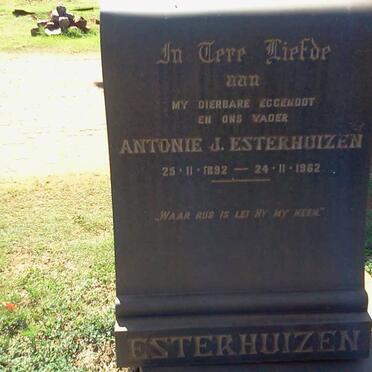 ESTERHUIZEN Antonie J. 1892-1962