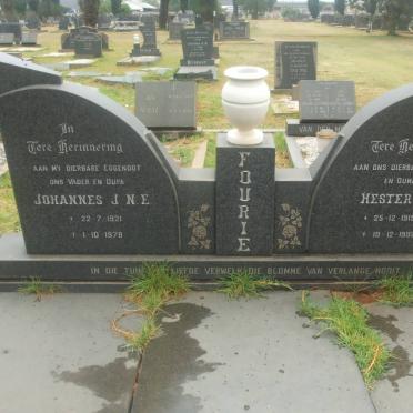 FOURIE Johannes J.N.E. 1921-1978 &amp; Hester M. 1919-1992