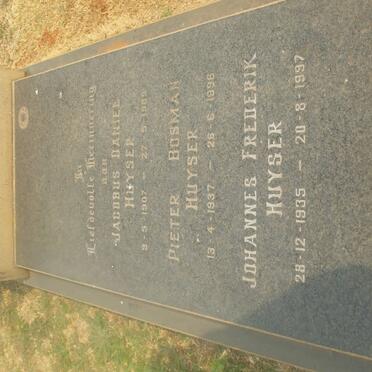 HUYSER Jacobus Daniel 1907-1989 :: HUYSER Johannes Frederik 1935-1997 :: HUYSER Pieter Bosman 1937-1996