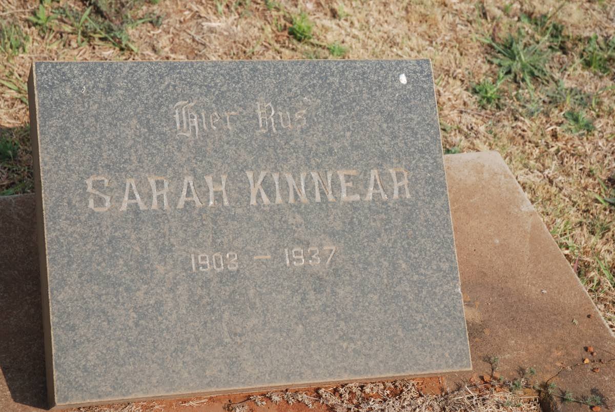 KINNEAR Sarah 1903-1937