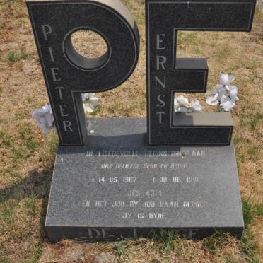 LANGE Pieter Ernst, de 1967-1991
