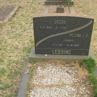 LESSING Jacob 1906-1971 &amp; Helena Johanna Susara TROTSKIE 1907-1993