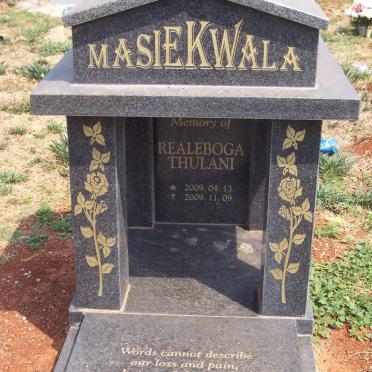 MASIEKWALA Realboga Thulani 2009-2009