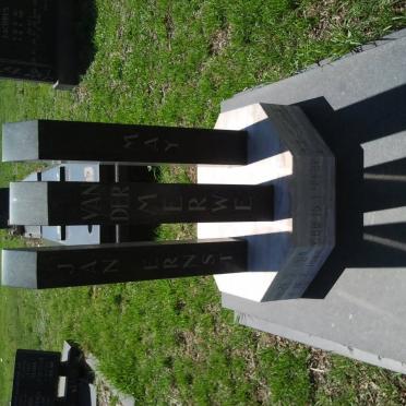 MERWE Jan Ernst, van der 1919-1988 &amp; May 1928-