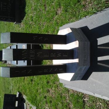 MERWE Jan Ernst, van der 1919-1988 &amp; May 1928-