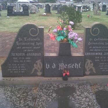 MESCHT Hendrik Jacobus, v.d. 1906-1987 &amp; Abrahamina Johanna 1910-1976
