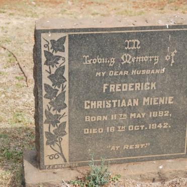 MIENIE Frederick Christiaan 1892-1942