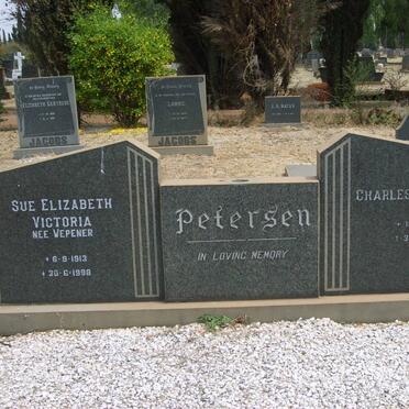 PETERSEN Charles Frederick 1913-1977 &amp; Sue Elizabeth Victoria WEPENER 1913-1998