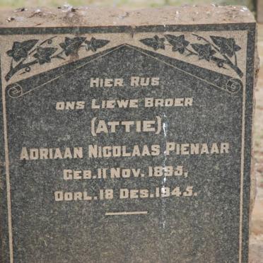 PIENAAR Adriaan Nicolaas 1895-1945