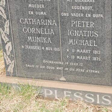 PLESSIS Pieter Ignatius Michael, du 1913-1975 &amp; Catharina Cornelia Munika KRUGER 1915-