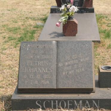 SCHOEMAN Petrus Johannes 1933-1984