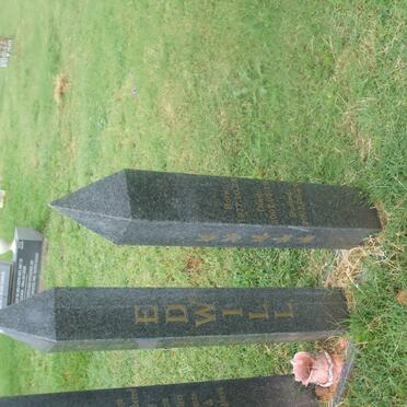 SENTLETSE Edwill 1977-2007