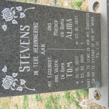 STEVENS Tom 1937-2001 &amp; Alida 1937-