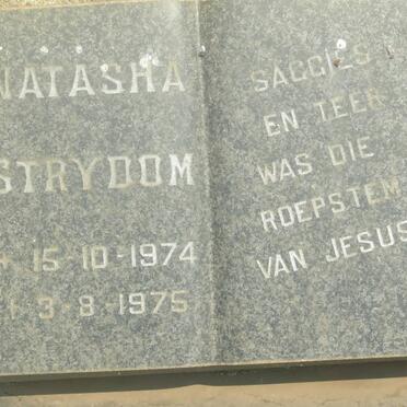 STRYDOM Natasha 1974-1975