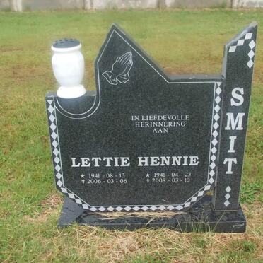 SMIT Hennie 1941-2008 &amp; Lettie 1941-2006
