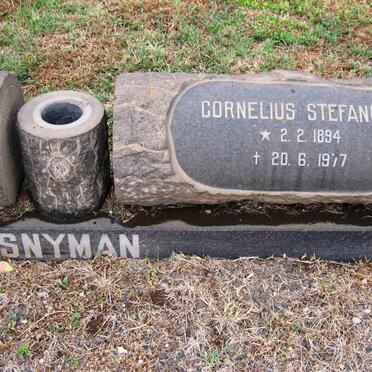 SNYMAN Cornelius Stefanius 1894-1977 &amp; Levinia Alice 1895-1978