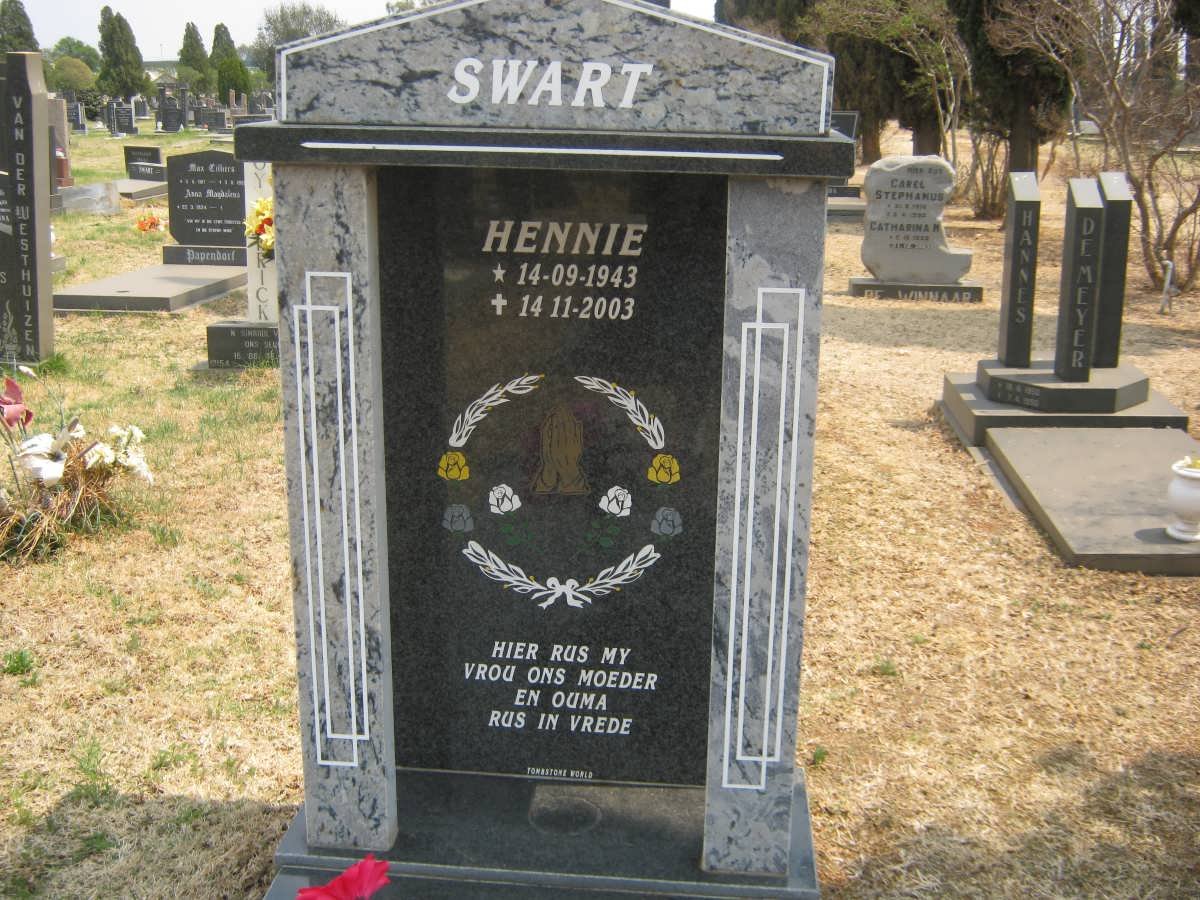 SWART Hennie 1943-2003