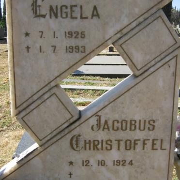 TONDER Jacobus Christoffel, van 1924- &amp; Engela 1925-1993